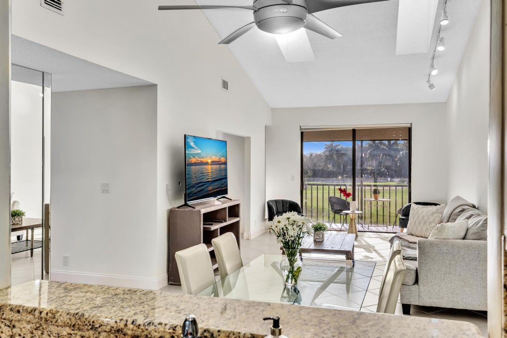 7718 La Mirada Dr, Boca Raton