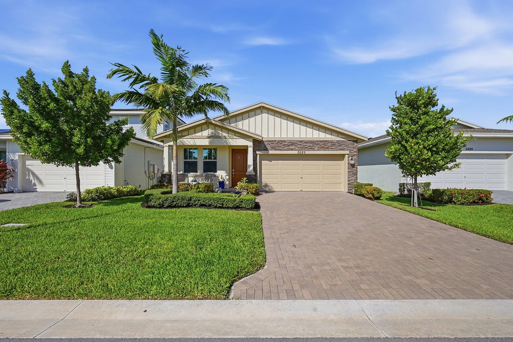 5689 Graceful Way, Delray Beach