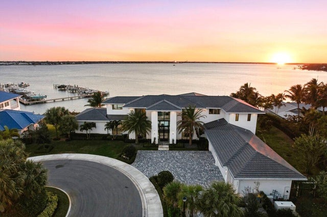 1271 Ne Langford Lane, Jensen Beach