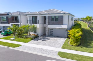 Photo of Listing #RX-11158986