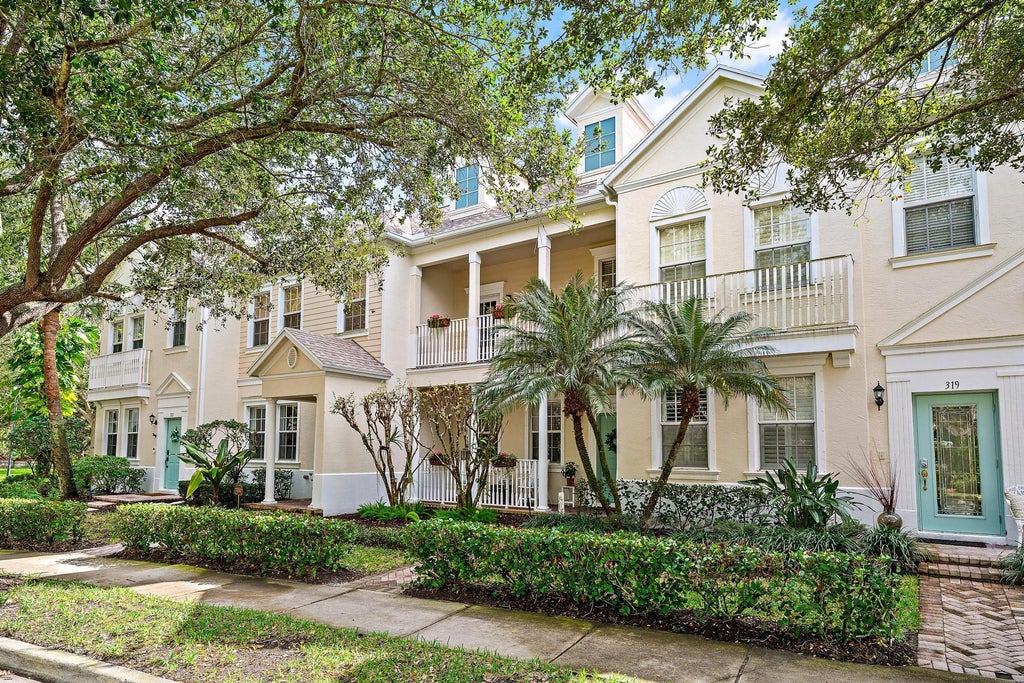 315 E Bay Cedar Cir, Jupiter