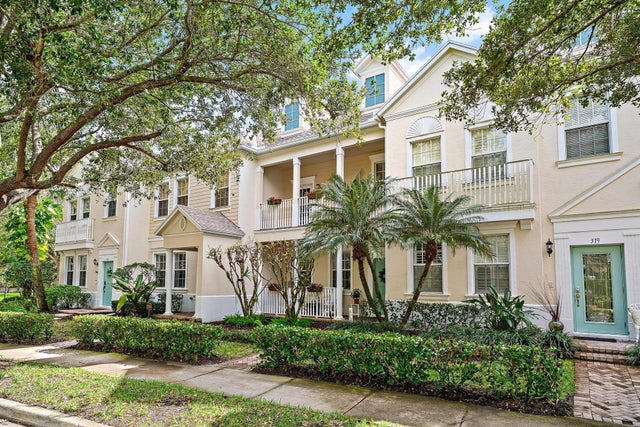 Photo of 315 E Bay Cedar Cir, Jupiter FL