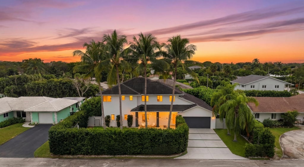 1044 Nw 6th Dr, Boca Raton