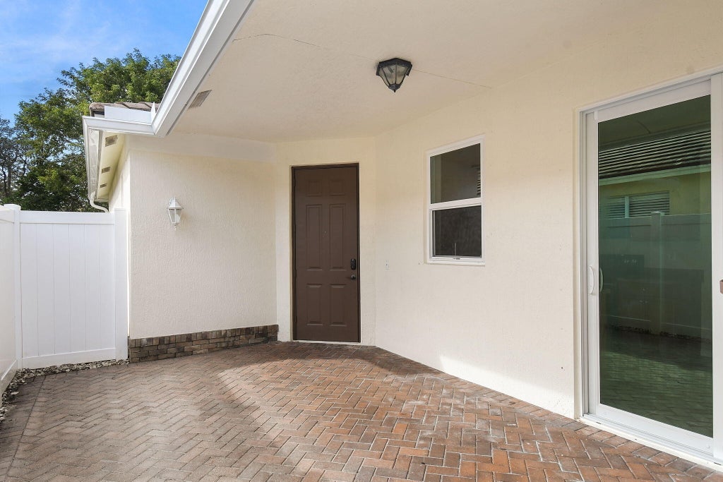 10033 Sw Stonegate Dr, Port Saint Lucie