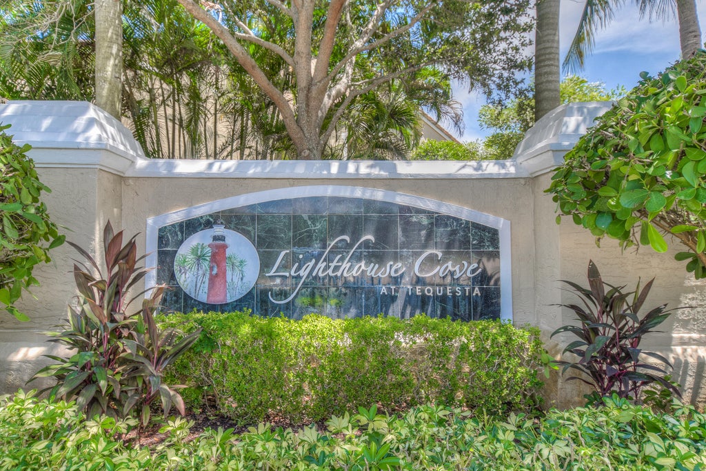 242 Village Blvd #2203, Tequesta