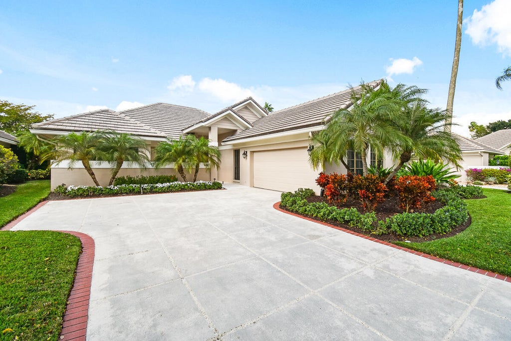 145 Coventry Place, Palm Beach Gardens