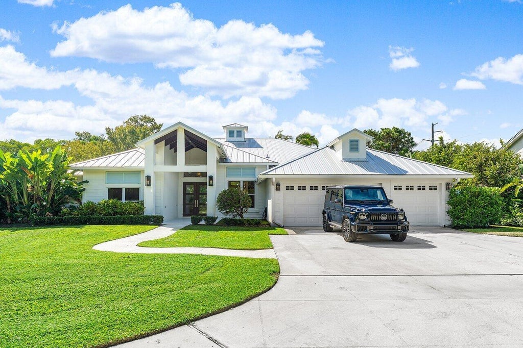 5980 Our Robbies Road, Jupiter