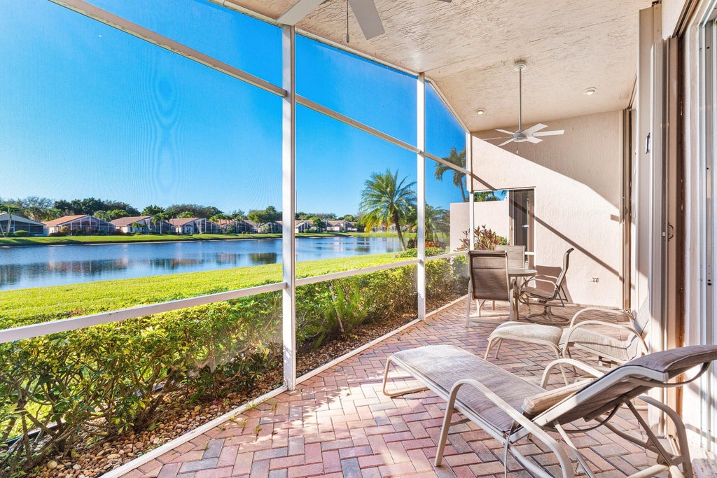 5296 Angel Wing Dr, Boynton Beach