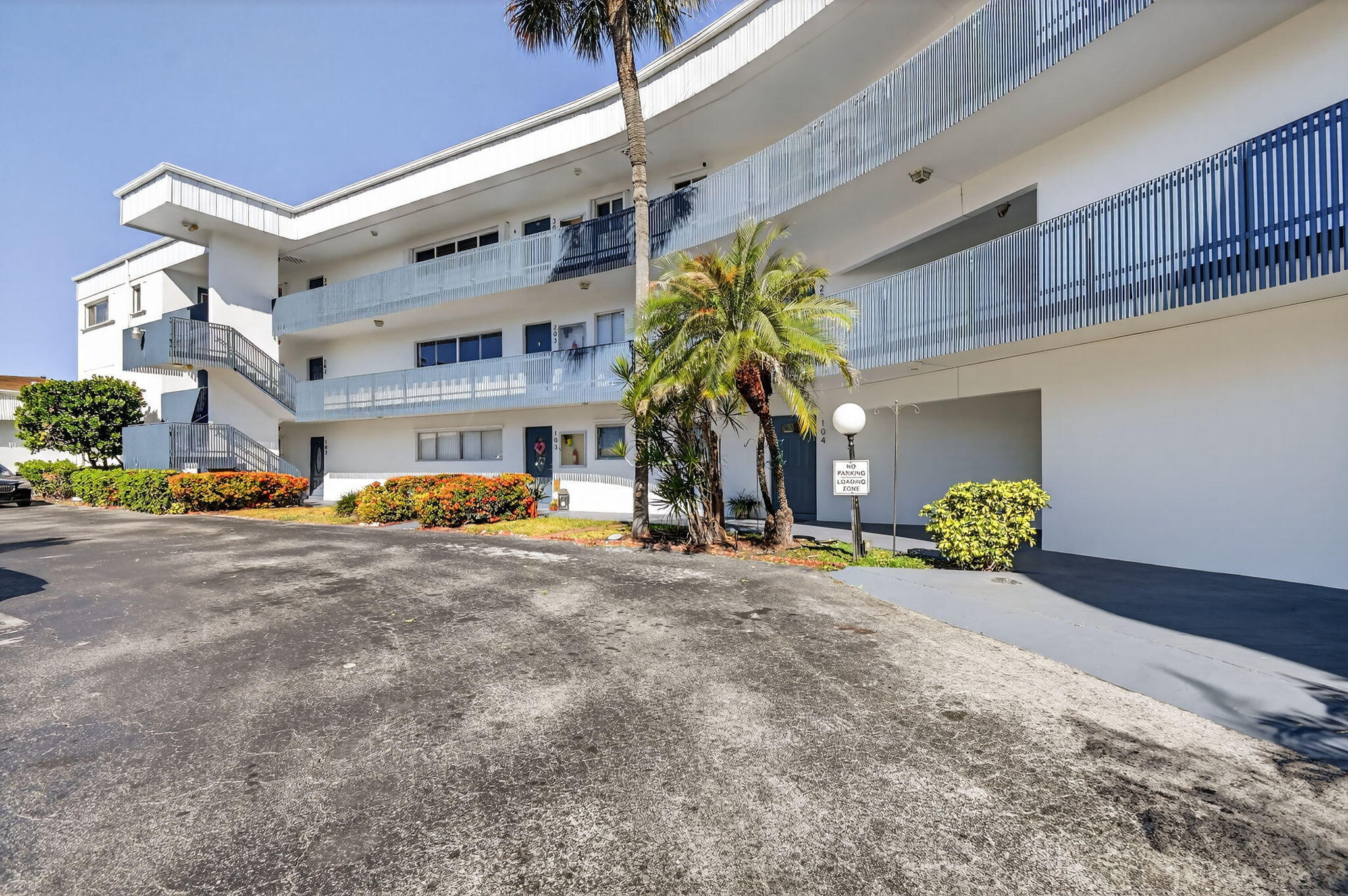 Photo of Listing #RX-11160366