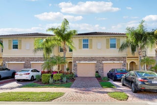 Photo of Listing #RX-11160387