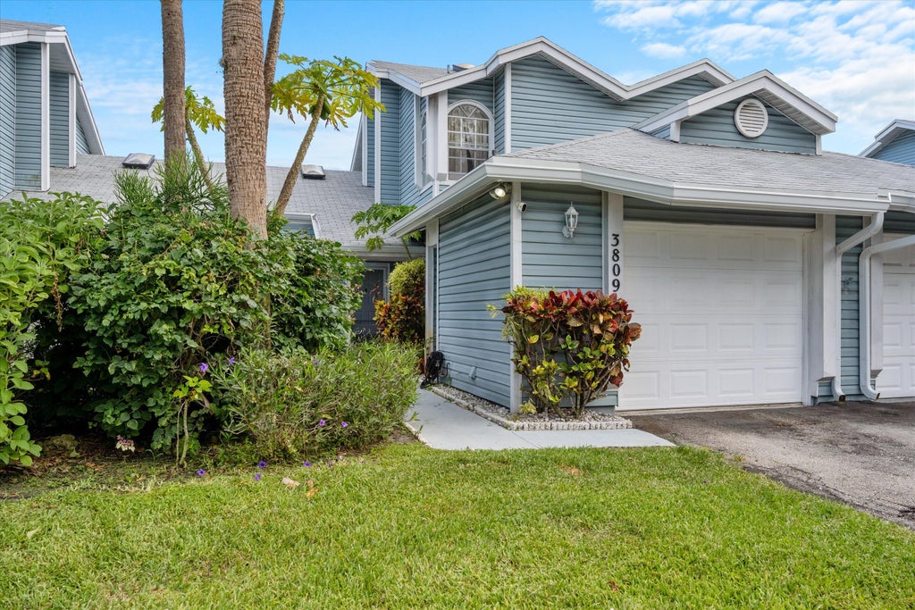 3809 Island Club Cir E, Lake Worth