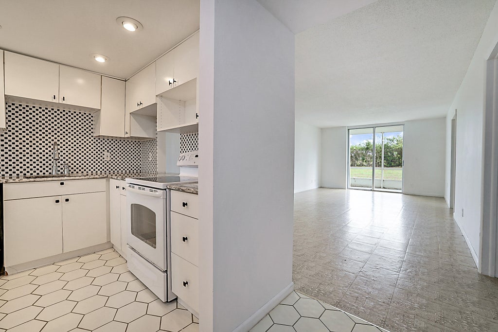 5500 Nw 2nd Av #120, Boca Raton