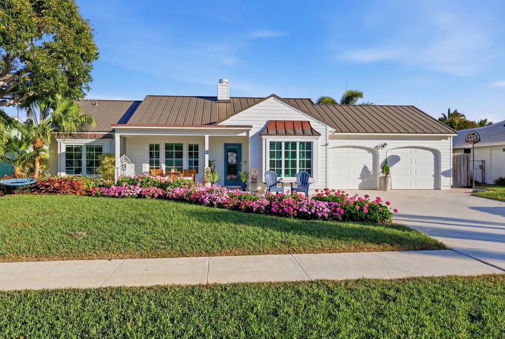 61 Pinehill Trl W, Tequesta