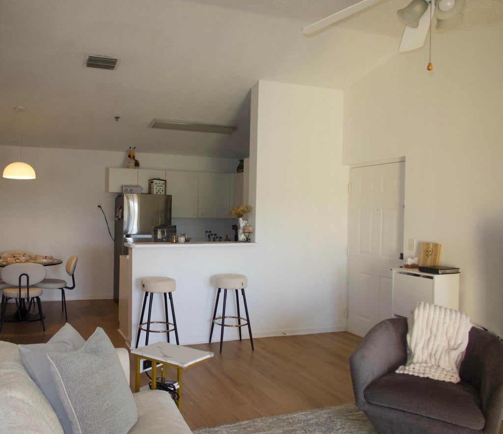 5580 Nw 61st St #627, Coconut Creek