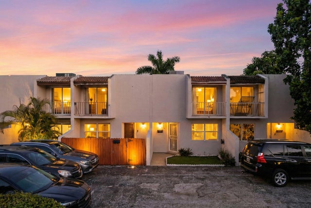 5909 Sw 36th Ct #14, Davie