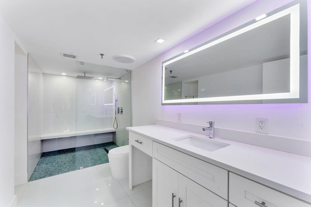 5260 Nw 2nd Av #105, Boca Raton