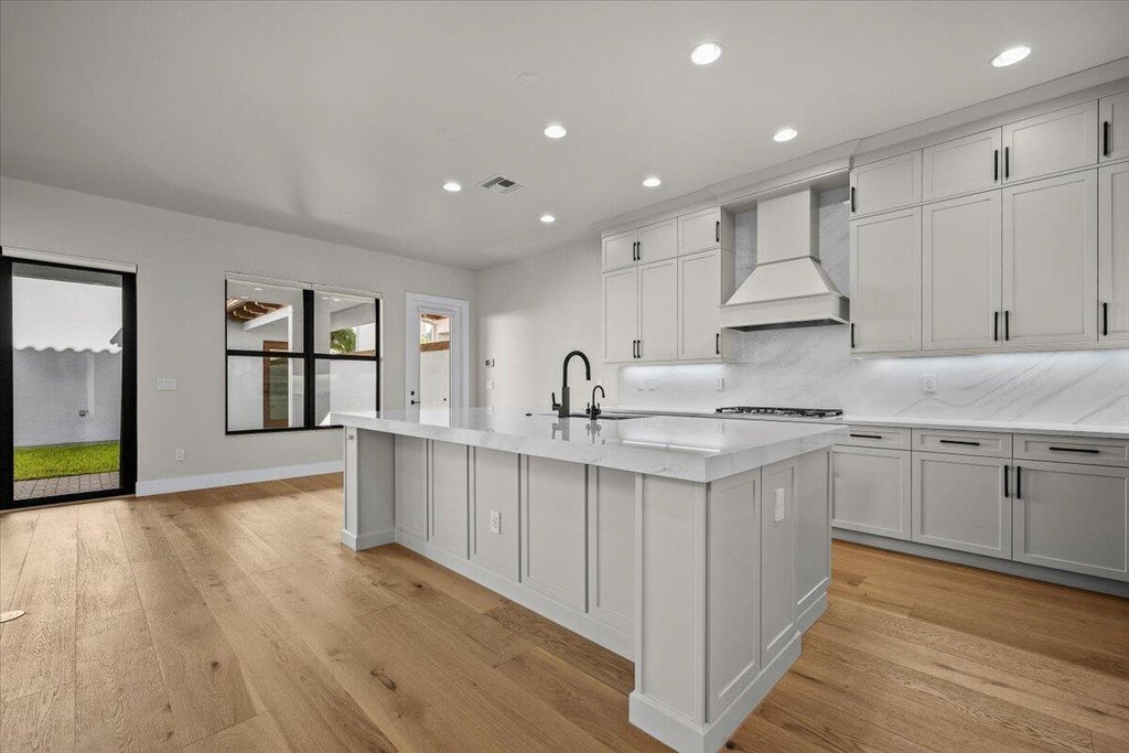 1005 Faulkner Ter, Palm Beach Gardens