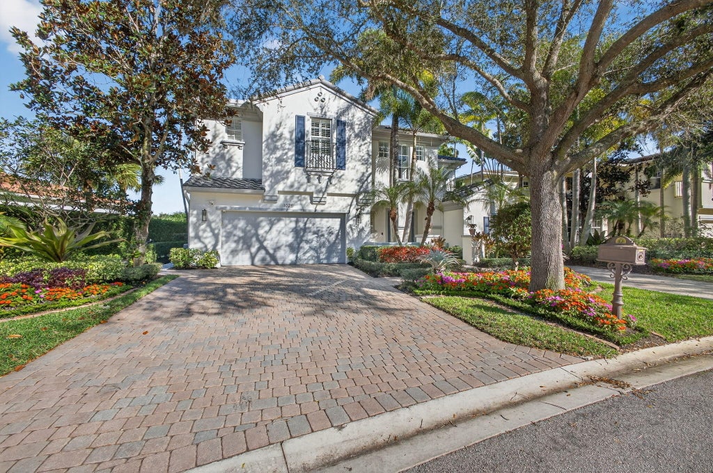 1028 Vintner Blvd, Palm Beach Gardens