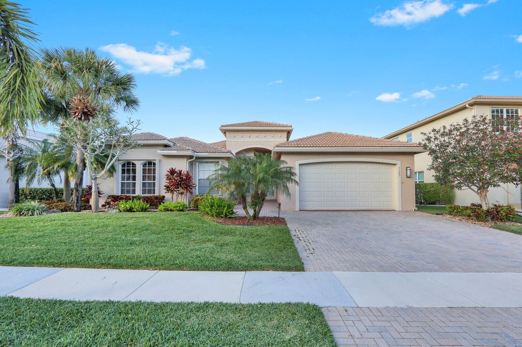 7349 Carmela Way, Delray Beach