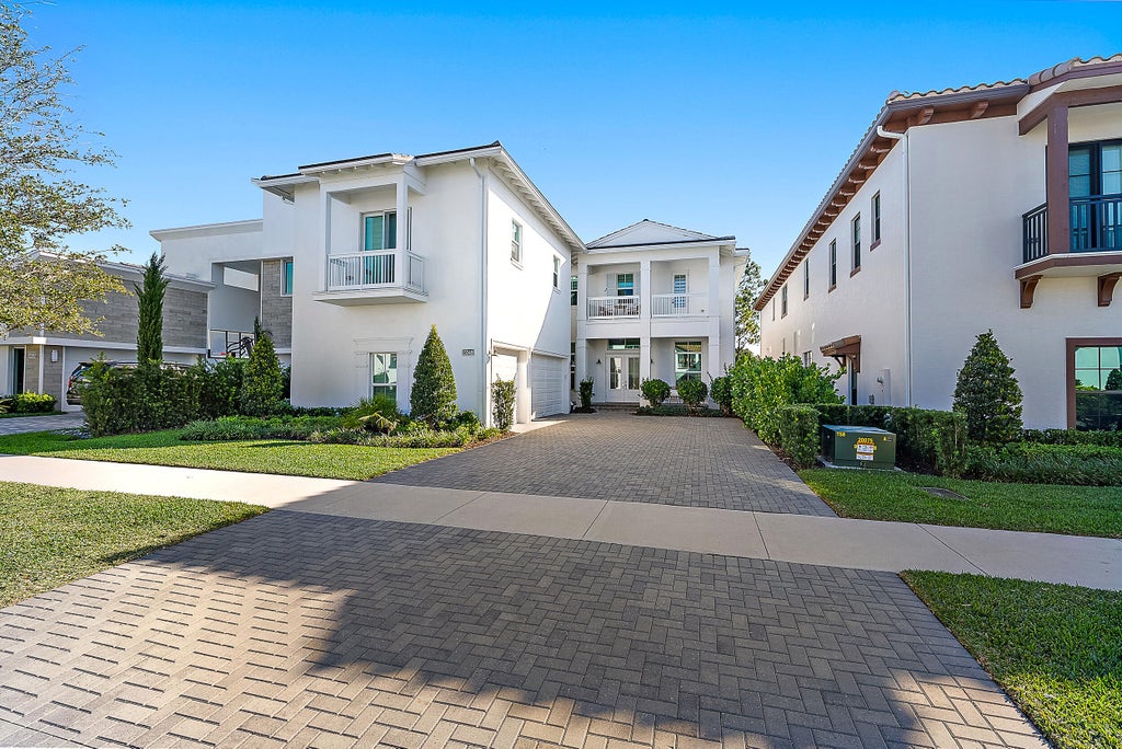 13348 Bernoulli Way, Palm Beach Gardens