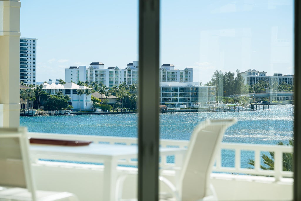 300 Se 5th Av #6110, Boca Raton