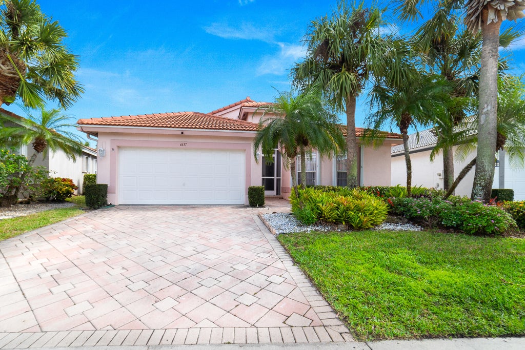 6637 Sun River Rd, Boynton Beach