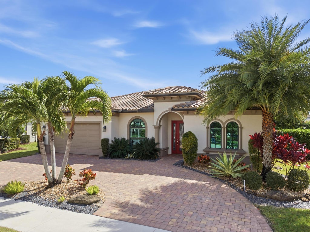 9364 Grand Prix Lane, Boynton Beach