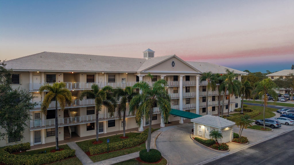 6049 Balboa Cir #103, Boca Raton