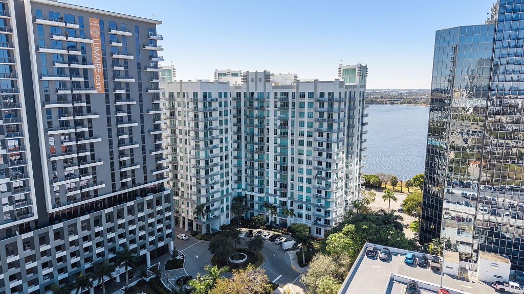 300 S Australian Av #916, West Palm Beach