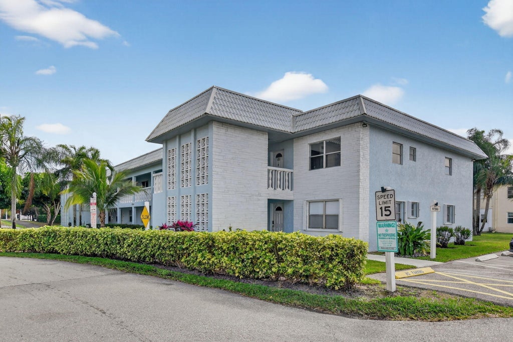 9780 Marina Blvd #425, Boca Raton