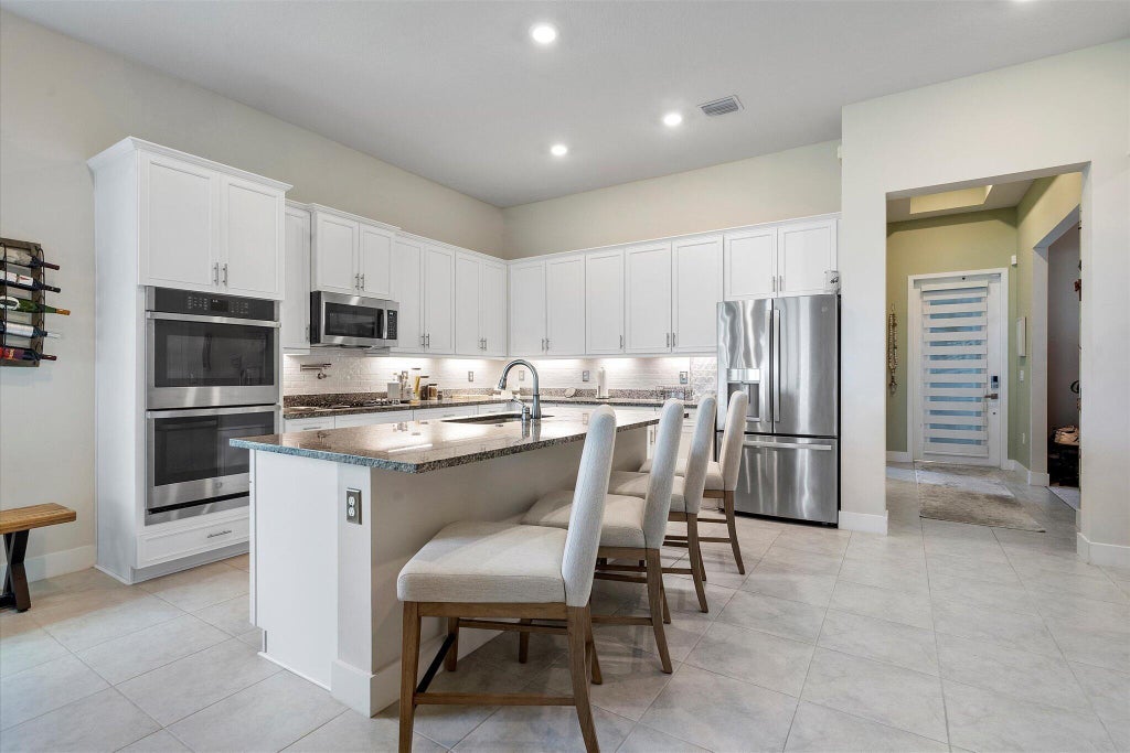 8318 W Blue Spring Drive, Parkland