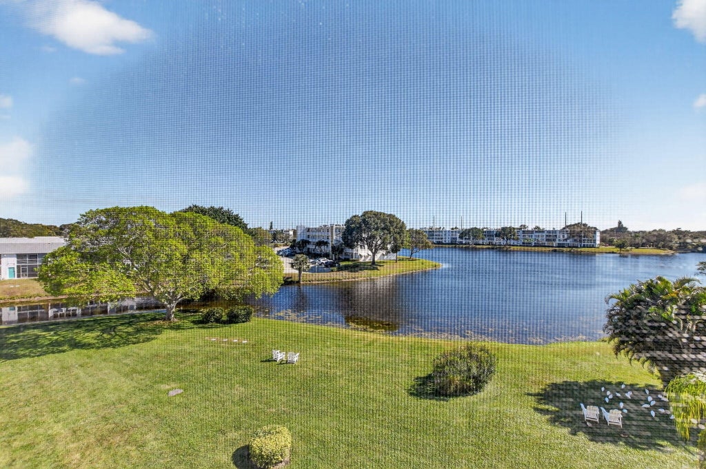 4110 Oakridge V, Deerfield Beach