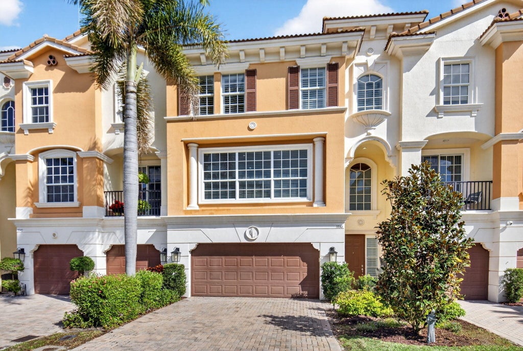 5530 Ne Trieste Ter, Boca Raton
