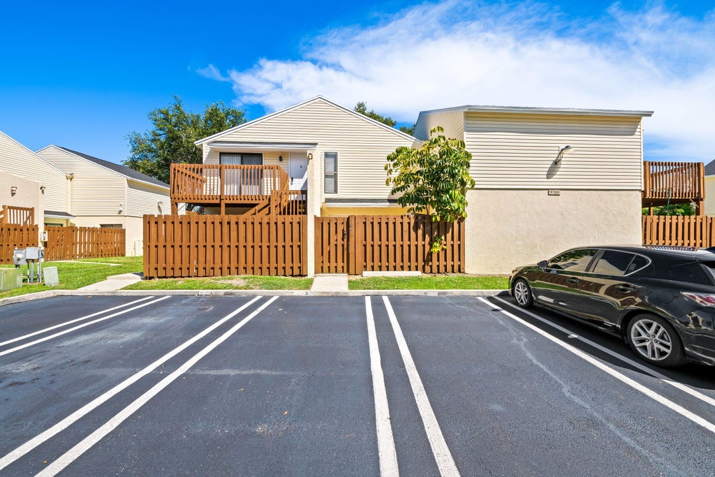 631 Executive Center Dr #k104, West Palm Beach