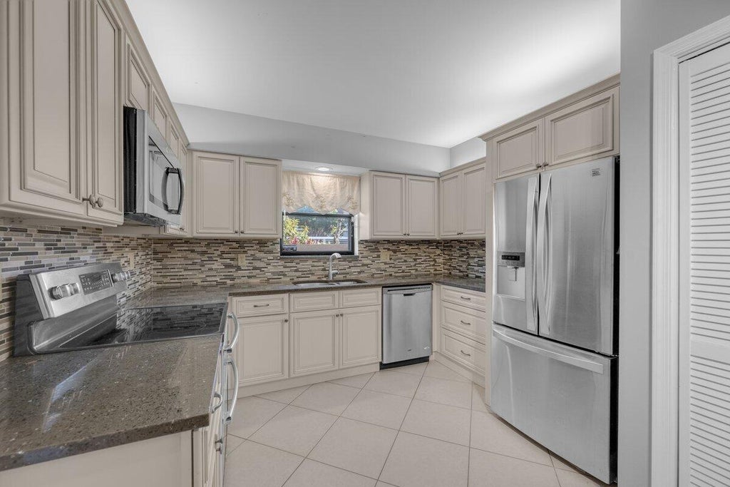 300 N Highway A1a #105j, Jupiter