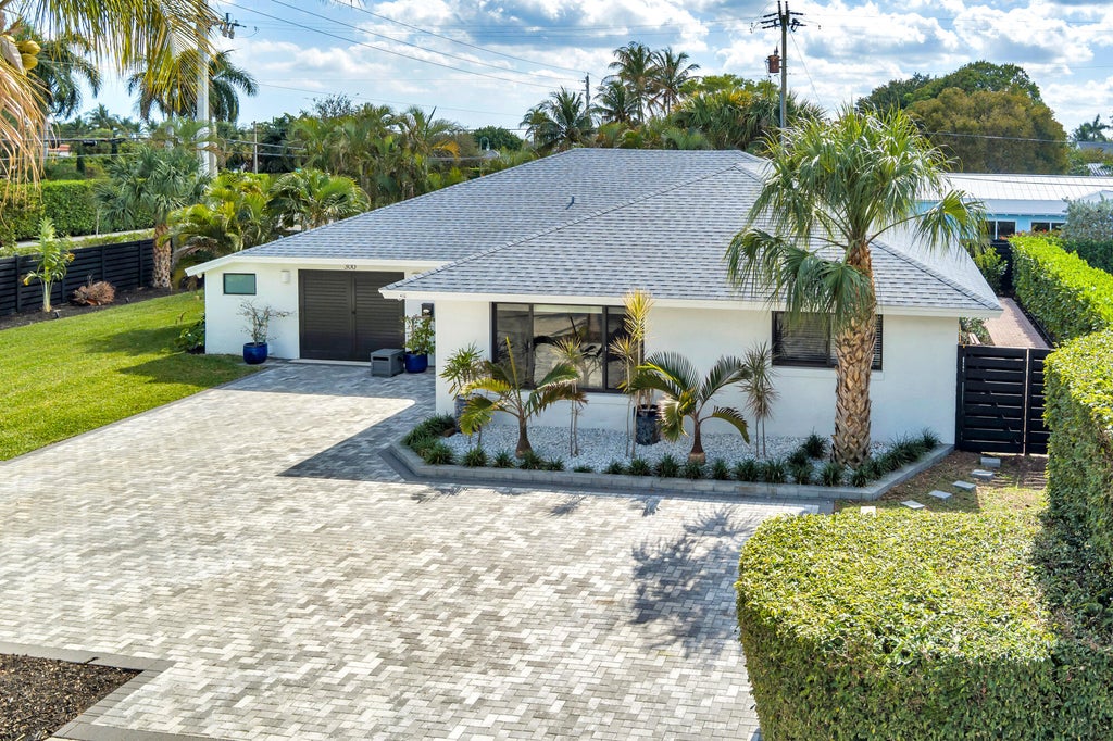 300 Edmor Rd, West Palm Beach
