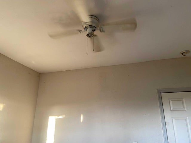 2 of 21 - 918 N 10th St, Fort Pierce, FL