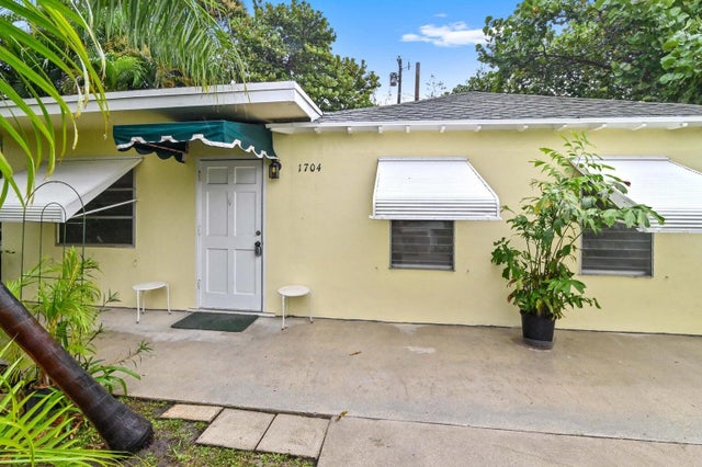 3 of 79 - 1702 N Ocean Breeze, Lake Worth Beach, FL