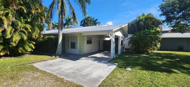 2 of 15 - 788 Sw 36th Terrace Sw, Palm City, FL