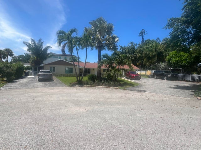 1 of 34 - 2081 Joy Rene Lane, North Palm Beach, FL
