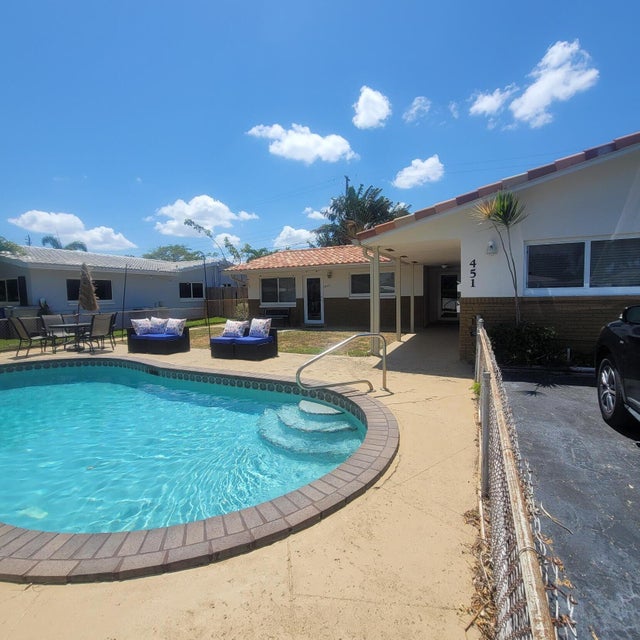 4 of 25 - 451 Se 1st Av #a-b, Pompano Beach, FL