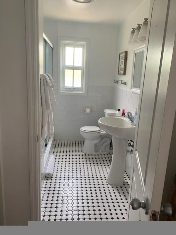 5 of 42 - 723 N Federal Hwy, Lake Worth Beach, FL