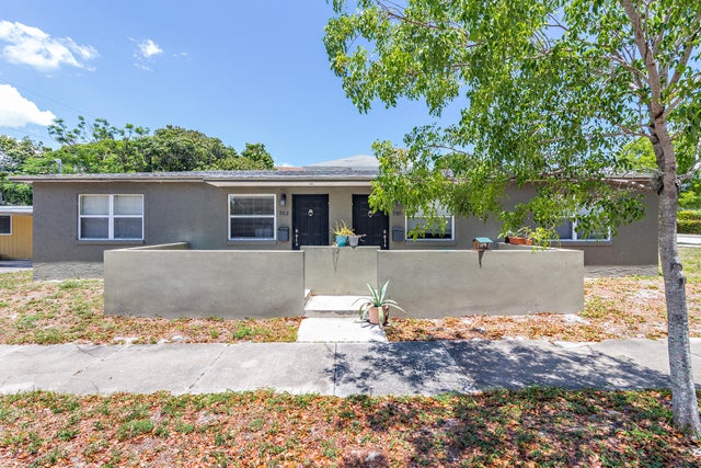 1 of 7 - 701 New Jersey Street, West Palm Beach, FL