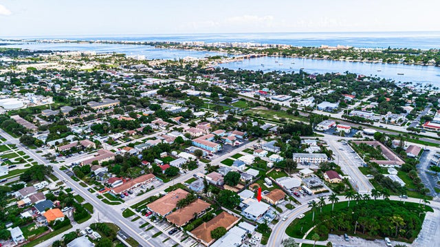 4 of 20 - 517 Greynolds Circle, Lantana, FL
