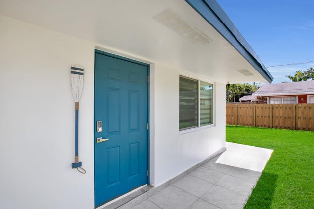 2 of 21 - 1850 Sw 24th Street #1-2, Fort Lauderdale, FL