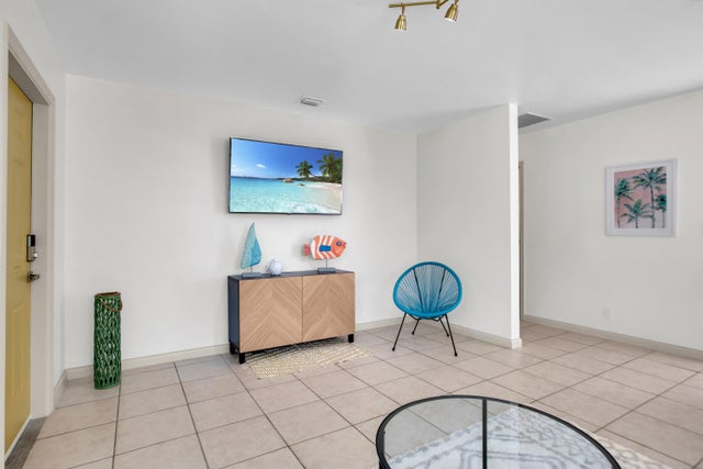 3 of 21 - 1850 Sw 24th Street #1-2, Fort Lauderdale, FL