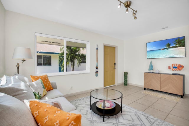 4 of 21 - 1850 Sw 24th Street #1-2, Fort Lauderdale, FL