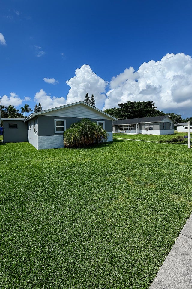 2 of 35 - 461 Silver Beach Road #1, Riviera Beach, FL