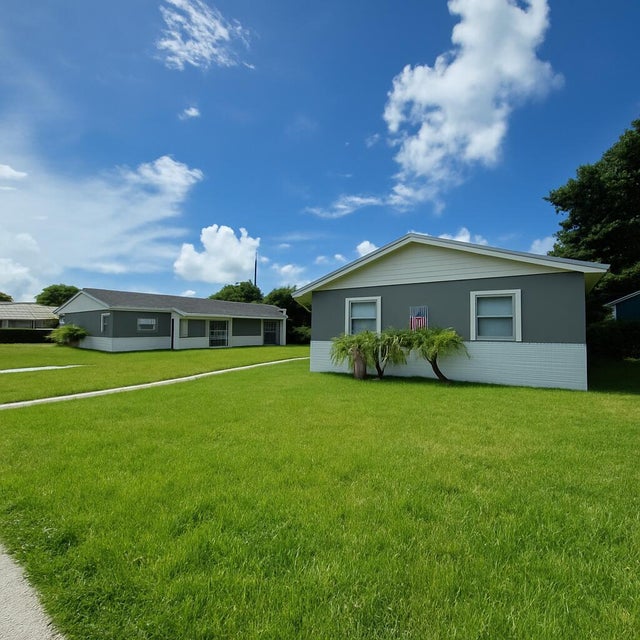 5 of 35 - 461 Silver Beach Road #1, Riviera Beach, FL