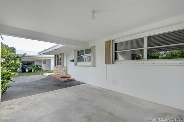 4 of 16 - 2741-2745 Ne 30th Avenue, Lighthouse Point, FL